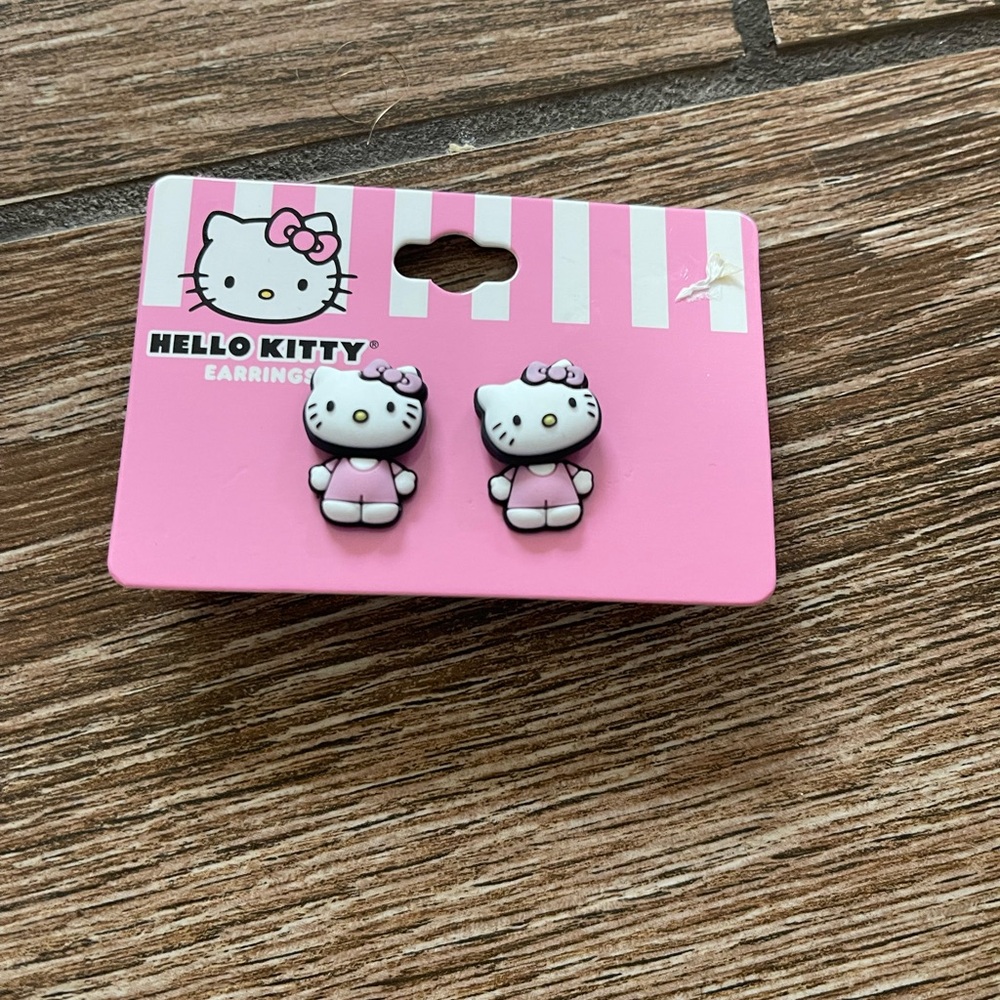 Hello Kitty Earrings